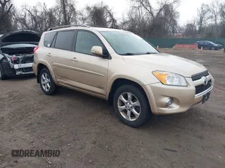 2009 Toyota RAV4 Ltd with VIN 2T3BK31V39W008861, listed as a IAAI auction lot 41690921 with 198,510 mi miles. Bid and sale history available at carsss.com. Image 1.