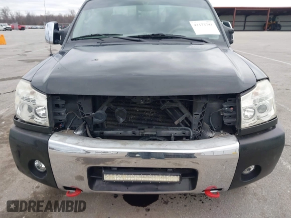 2004 Nissan Titan LE with VIN 1N6AA07B24N524572, listed as a IAAI auction lot 41173741 with 276,755 mi miles and . Bid and sale history available at DreamBid. Image 6.