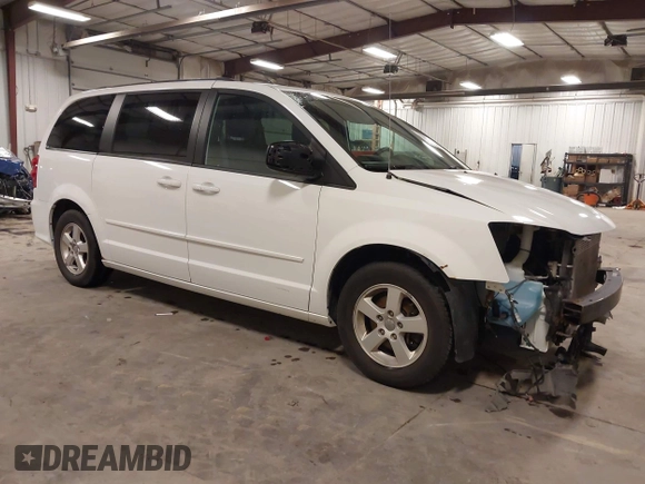 2016 Dodge Grand Caravan R/T with VIN 2C4RDGEG7GR339431, listed as a IAAI auction lot 41988188 with 89,091 mi miles and . Bid and sale history available at DreamBid. Image 1.