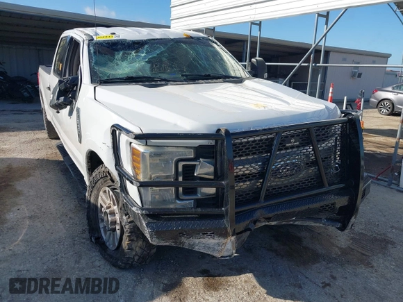 2018 Ford F-250 XL with VIN 1FT7W2B61JEB72858, listed as a IAAI auction lot 42517018 with 193,390 mi miles and . Bid and sale history available at DreamBid. Image 6.