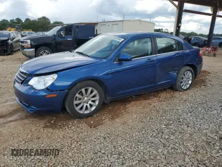 2010 Chrysler Sebring Limited с VIN 1C3CC5FB1AN111272, выставлен на аукционе Copart как лот 64619945 с пробегом 76 490 миль миль и Списание • Salvage title. История ставок и продаж доступна на DreamBid. Изображение 1.