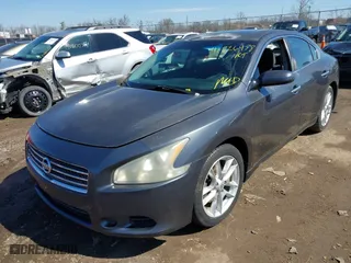 2009 Nissan Maxima 3.5 SV with VIN 1N4AA51E89C812804, listed as a IAAI auction lot 41826488 with 171,211 mi miles. Bid and sale history available at carsss.com. Image 2.