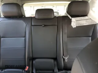2018 Volkswagen Tiguan SEL z VIN 3VV3B7AXXJM214182, wystawiony jako Copart lot #53783515 z przebiegiem 117 466 mil mil oraz Szkoda całkowita • Salvage title. Historia ofert i sprzedaży dostępna na DreamBid. Obrazek 10.