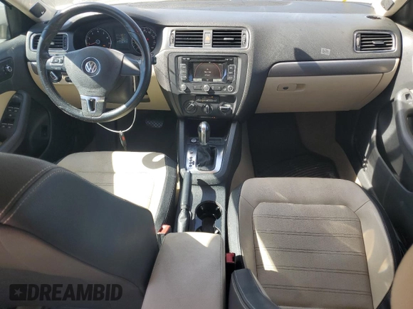 2012 Volkswagen Jetta SEL with VIN 3VWLP7AJ5CM424796, listed as a Copart auction lot 62376005 with 173,505 mi miles and Salvage title. Bid and sale history available at DreamBid. Image 8.