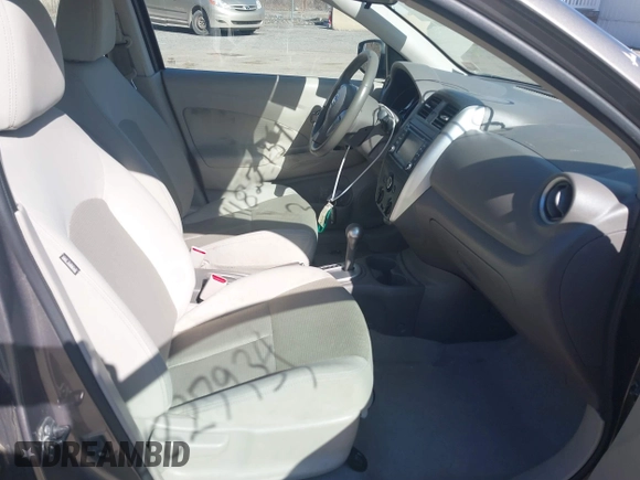 2016 Nissan Versa S with VIN 3N1CN7APXGL829290, listed as a IAAI auction lot 41827934 with 117,765 mi miles and . Bid and sale history available at DreamBid. Image 5.
