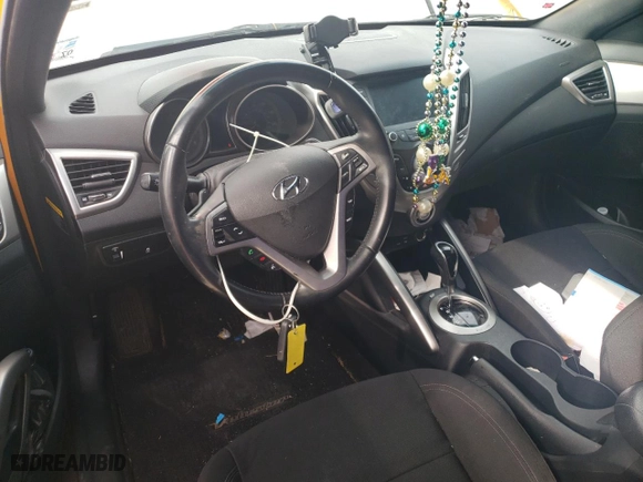 2017 Hyundai Veloster with VIN KMHTC6AD2HU316265, listed as a Copart auction lot 85071684 with 88,225 mi miles and Salvage Title. Bid and sale history available at carsss.com. Image 8.
