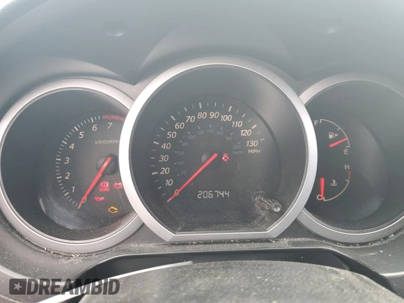 2006 Suzuki Grand Vitara z VIN JS3TE941764101657, wystawiony jako Copart lot #54943205 z przebiegiem 206 744 mil mil oraz Szkody całkowita. Historia ofert i sprzedaży dostępna na DreamBid. Obrazek 9.