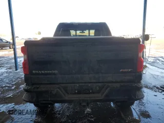 2021 Chevrolet Silverado 1500 RST with VIN 3GCUYEEL5MG185142, listed as a Copart auction lot 45176875 with 51,210 mi miles and Salvage Title. Bid and sale history available at carsss.com. Image 6.