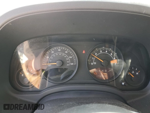 2014 Jeep Patriot Latitude with VIN 1C4NJPFA9ED887934, listed as a Copart auction lot 45456955 with 179,990 mi miles and Clean Title. Bid and sale history available at carsss.com. Image 9.