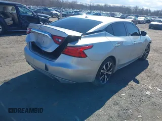 2016 Nissan Maxima SV z VIN 1N4AA6AP4GC446635, wystawiony jako IAAI lot #41672861 z przebiegiem 118 377 mil mil oraz . Historia ofert i sprzedaży dostępna na DreamBid. Obrazek 4.
