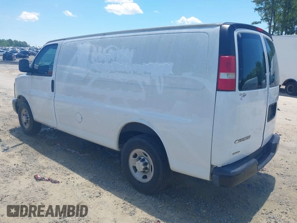 2014 Chevrolet Express Cargo with VIN 1GCWGFBA4E1207247, listed as a IAAI auction lot 42259244 with 169,971 mi miles and . Bid and sale history available at DreamBid. Image 3.