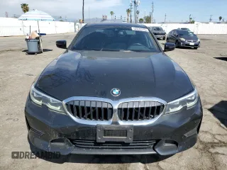 2020 BMW 3 Series 330i xDrive with VIN 3MW5R7J02L8B22949, listed as a Copart auction lot 52635115 with 53,398 mi miles and Clean Title. Bid and sale history available at carsss.com. Image 5.