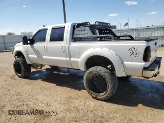 2013 Ford F-250 XL with VIN 1FT7W2B61DEB63274, listed as a Copart auction lot 54509595 with 121,843 mi miles and Salvage title. Bid and sale history available at DreamBid. Image 2.