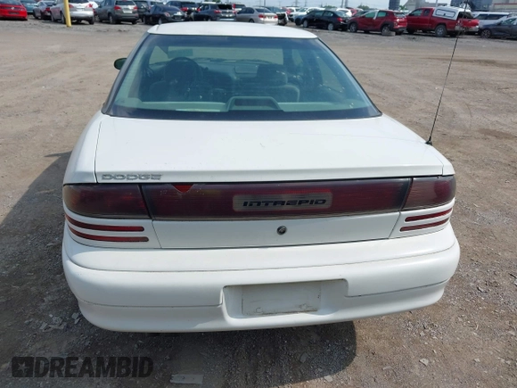 1997 Dodge Intrepid z VIN 2B3HD46F5VH779345, wystawiony jako IAAI lot #42520748 z przebiegiem 133 615 mil mil oraz . Historia ofert i sprzedaży dostępna na DreamBid. Obrazek 6.