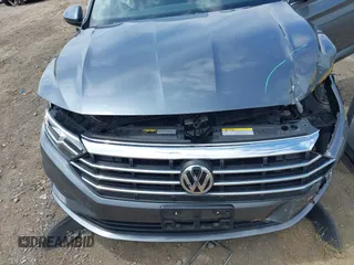2020 Volkswagen Jetta S with VIN 3VWN57BU0LM086425, listed as a IAAI auction lot 42511761 with 32,644 mi miles and . Bid and sale history available at DreamBid. Image 6.