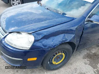 2006 Volkswagen Jetta 1.9L TDI с VIN 3VWST81K86M010258, выставлен на аукционе IAAI как лот 42313051 с пробегом 237 952 миль миль и . История ставок и продаж доступна на DreamBid. Изображение 6.