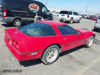 1985 Chevrolet Corvette with VIN 1G1YY0789F5103932, listed as a IAAI auction lot 42004684 with 116,413 mi miles. Bid and sale history available at carsss.com. Image 4.
