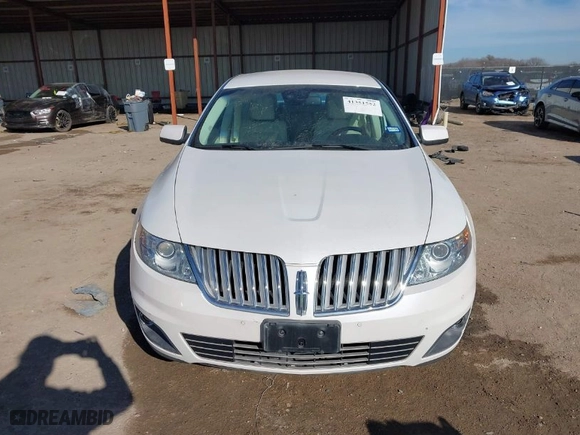 2011 Lincoln MKS with VIN 1LNHL9DR9BG601968, listed as a IAAI auction lot 41351552 with 78406 miles. Bid and sale history available at carsss.com. Image 12.