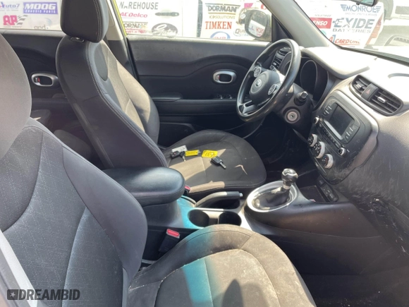 2017 Kia Soul with VIN KNDJN2A24H7883606, listed as a IAAI auction lot 42081265 with 182,975 mi miles. Bid and sale history available at carsss.com. Image 5.