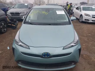 2022 Toyota Prius L Eco with VIN JTDKAMFU4N3164963, listed as a IAAI auction lot 41859931 with 5,118 mi miles. Bid and sale history available at carsss.com. Image 12.