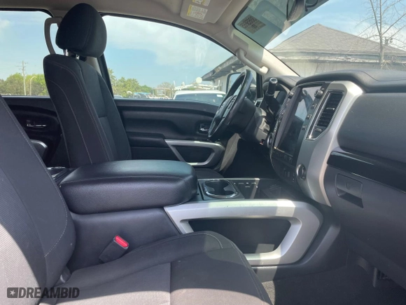 2016 Nissan Titan XD Platinum Reserve with VIN 1N6BA1F2XGN516798, listed as a Copart auction lot 53584635 with 104,737 mi miles and Clean Title. Bid and sale history available at carsss.com. Image 5.