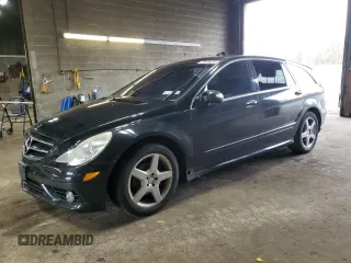 2010 Mercedes-Benz R with VIN 4JGCB6FE8AA112050, listed as a Copart auction lot 55428475 with 261,668 mi miles and Salvage Title. Bid and sale history available at carsss.com. Image 1.
