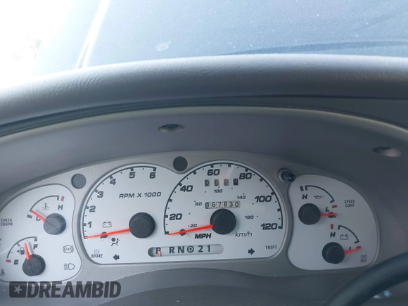 2002 Ford Explorer Sport Trac Value z VIN 1FMZU67E22UC62285, wystawiony jako IAAI lot #42117285 z przebiegiem 167 830 mil mil oraz . Historia ofert i sprzedaży dostępna na DreamBid. Obrazek 7.