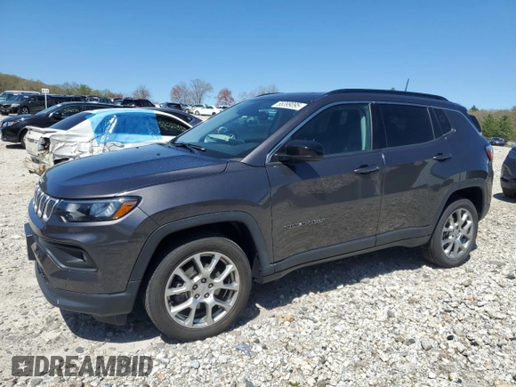 2022 Jeep Compass Latitude Lux with VIN 3C4NJDFB2NT164072, listed as a Copart auction lot 55399095 with 33,666 mi miles and Salvage title. Bid and sale history available at DreamBid. Image 1.