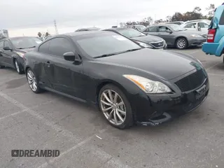 2008 Infiniti G37 Coupe Journey with VIN JNKCV64E68M109699, listed as a IAAI auction lot 41891275 with 164,582 mi miles. Bid and sale history available at carsss.com. Image 1.
