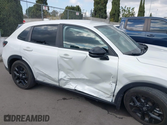 2023 Honda HR-V Sport with VIN 3CZRZ1H51PM719262, listed as a IAAI auction lot 41404081 with 24,042 mi miles. Bid and sale history available at carsss.com. Image 13.