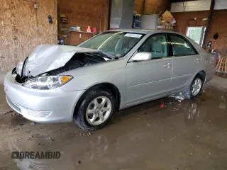 2005 Toyota Camry STD с VIN 4T1BE32K15U089793, выставлен на аукционе Copart как лот 61625415 с пробегом 213 822 миль миль и Списание • Salvage title. История ставок и продаж доступна на DreamBid. Изображение 1.