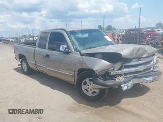 2002 Chevrolet Silverado 1500 LS with VIN 2GCEC19V321373963, listed as a IAAI auction lot 40290504 with Not Provided miles and . Bid and sale history available at DreamBid. Image 1.