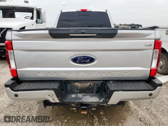 2019 Ford F-250 XL with VIN 1FT7W2BTXKED46644, listed as a Copart auction lot 63229485 with 116,433 mi miles and Salvage title. Bid and sale history available at DreamBid. Image 6.