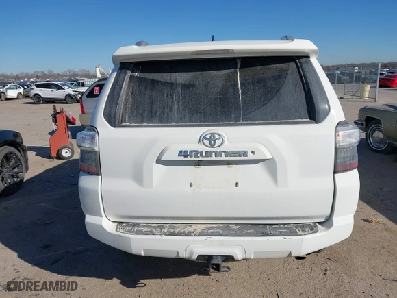 2017 Toyota 4Runner SR5 with VIN JTEBU5JR9H5439571, listed as a IAAI auction lot 41672880 with 161,710 mi miles. Bid and sale history available at carsss.com. Image 16.