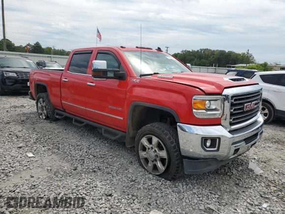 2017 GMC Sierra 2500HD SLT with VIN 1GT12TEY1HF105007, listed as a Copart auction lot 70427224 with 167,493 mi miles and Salvage Title. Bid and sale history available at carsss.com. Image 4.