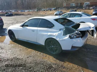 2022 BMW 2 Series 230i with VIN 3MW23CM00N8C58220, listed as a Copart auction lot 44397495 with 35,499 mi miles and Salvage Title. Bid and sale history available at carsss.com. Image 2.