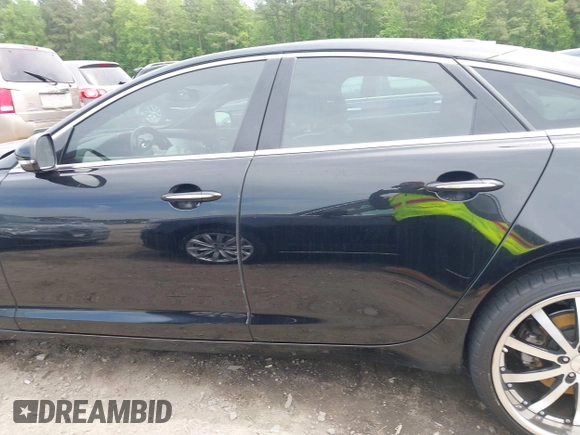 2011 Jaguar XJ with VIN SAJWA1CB3BLV07259, listed as a IAAI auction lot 42108497 with 90,498 mi miles and . Bid and sale history available at DreamBid. Image 14.