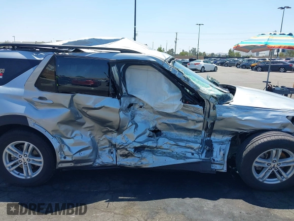 2024 Ford Explorer XLT с VIN 1FMSK7DH7RGA54617, выставлен на аукционе IAAI как лот 42208093 с пробегом Не указан миль и . История ставок и продаж доступна на DreamBid. Изображение 14.