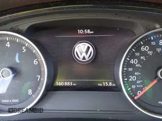 2012 Volkswagen Touareg Sport with VIN WVGEF9BP5CD007294, listed as a IAAI auction lot 41841268 with 160,883 mi miles and . Bid and sale history available at DreamBid. Image 7.