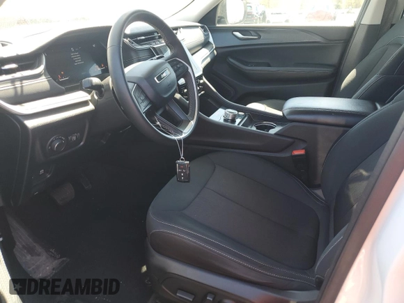 2023 Jeep Grand Cherokee Laredo with VIN 1C4RJJAG4P8901647, listed as a Copart auction lot 54049335 with 46,828 mi miles and Clean title. Bid and sale history available at DreamBid. Image 7.