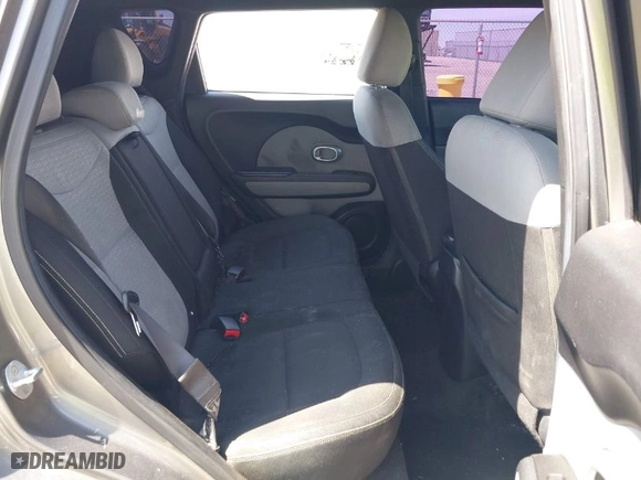 2014 Kia Soul + with VIN KNDJP3A57E7072372, listed as a IAAI auction lot 41996294 with 136,601 mi miles. Bid and sale history available at carsss.com. Image 8.