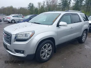 2015 GMC Acadia SLT with VIN 1GKKVRKD6FJ382279, listed as a IAAI auction lot 42165910 with 113,952 mi miles. Bid and sale history available at carsss.com. Image 2.
