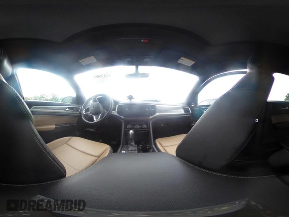 2022 Volkswagen Atlas SE с VIN 1V2JE2CA4NC205458, выставлен на аукционе IAAI как лот 42176005 с пробегом 125 429 миль миль и . История ставок и продаж доступна на DreamBid. Изображение 18.