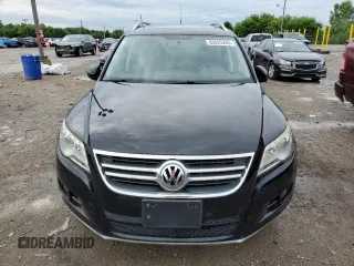 2010 Volkswagen Tiguan SEL with VIN WVGAV7AXXAW531730, listed as a Copart auction lot 63025245 with 77,920 mi miles and Clean title. Bid and sale history available at DreamBid. Image 5.