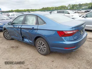 2021 Volkswagen Jetta S с VIN 3VWC57BU1MM070677, выставлен на аукционе IAAI как лот 42312226 с пробегом 53 808 миль миль и . История ставок и продаж доступна на DreamBid. Изображение 3.
