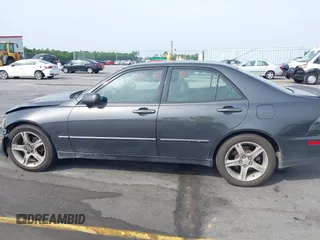2002 Lexus IS 300/350 with VIN JTHBD192820038102, listed as a IAAI auction lot 42090236 with 268,307 mi miles and . Bid and sale history available at DreamBid. Image 15.