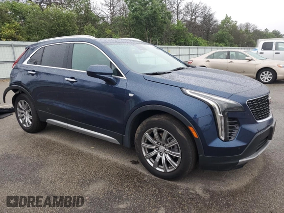 2020 Cadillac XT4 AWD Premium Luxury with VIN 1GYFZDR42LF148742, listed as a Copart auction lot 60729795 with 38,724 mi miles and Salvage title. Bid and sale history available at DreamBid. Image 4.
