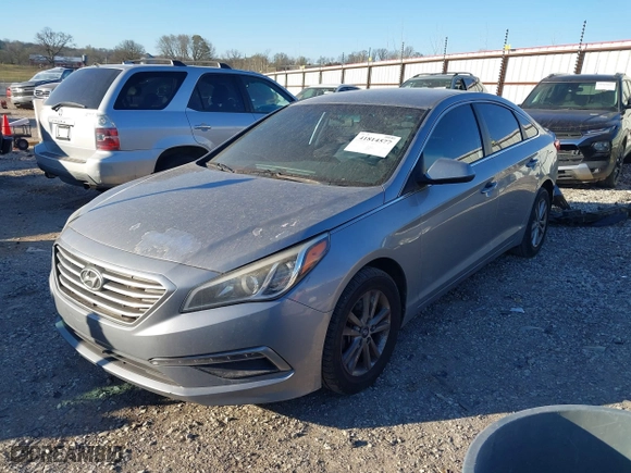 2015 Hyundai Sonata 2.4L SE with VIN 5NPE24AF2FH036309, listed as a IAAI auction lot 41814577 with 174,199 mi miles. Bid and sale history available at carsss.com. Image 2.