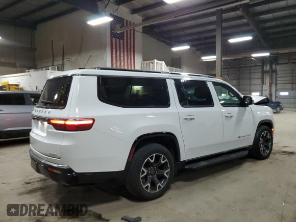 2024 Jeep Wagoneer Series III with VIN 1C4SJSDP4RS109538, listed as a Copart auction lot 81717344 with 21,069 mi miles and Clean title. Bid and sale history available at DreamBid. Image 3.