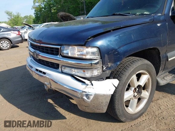 2004 Chevrolet Tahoe Special Service with VIN 1GNEK13V44J128410, listed as a IAAI auction lot 42175055 with 212,138 mi miles. Bid and sale history available at carsss.com. Image 6.